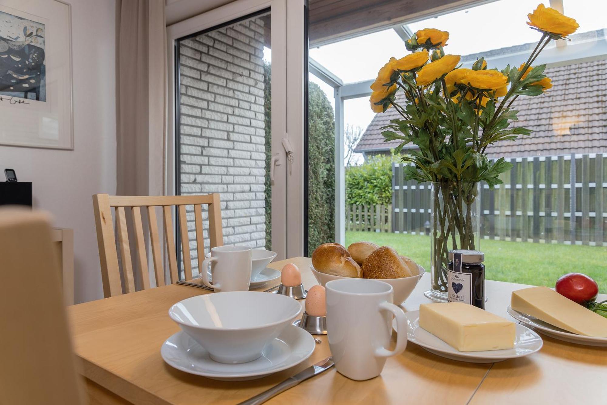 Haus Harle 50201 Ferienwohnung Harle 1 Harlesiel Exterior photo